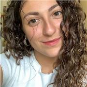 Sono una studentessa di chimica, ho una buona conoscenza anche in biochimica, biologia matematica e fisica